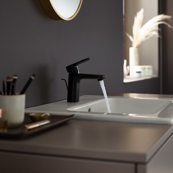 VERNIS BLEND змішувач для умивальника, чорний матовий HANSGROHE 71551670 71551670 фото